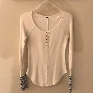 Cream and blue thermal